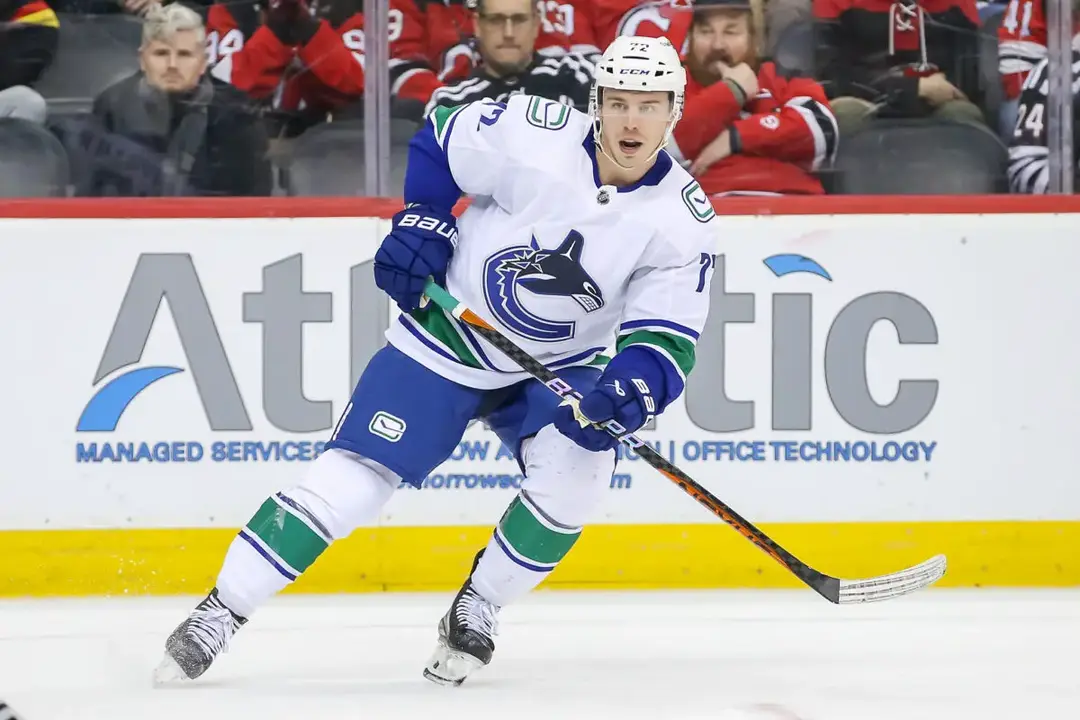 Anthony Beauvillier in Canucks jersey